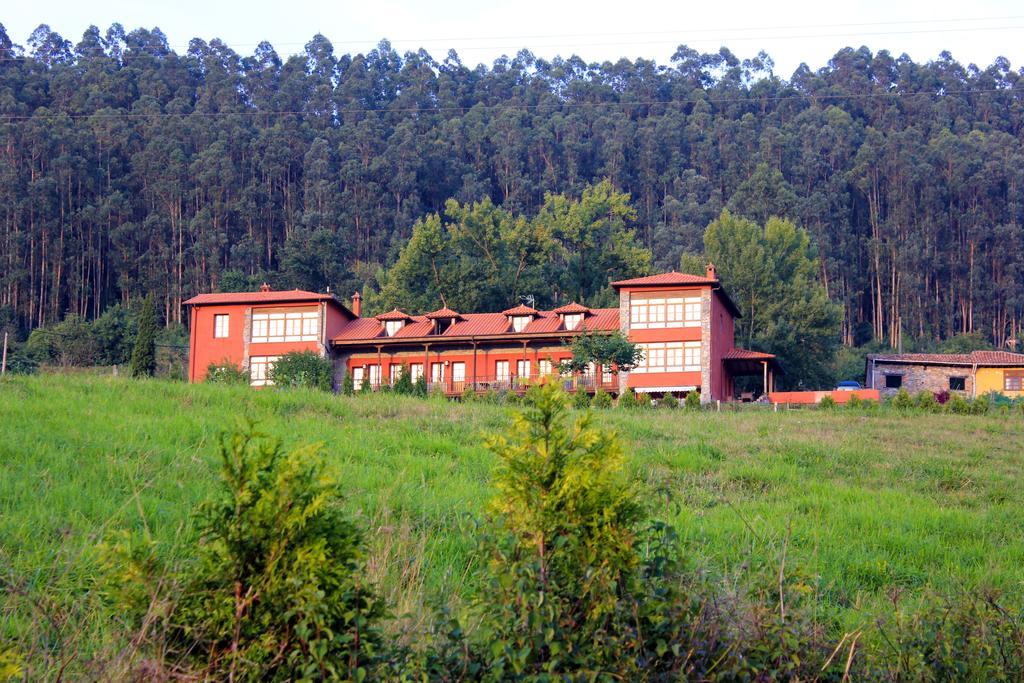 Escuelas De Fuentes Villaviciosa  Exterior foto